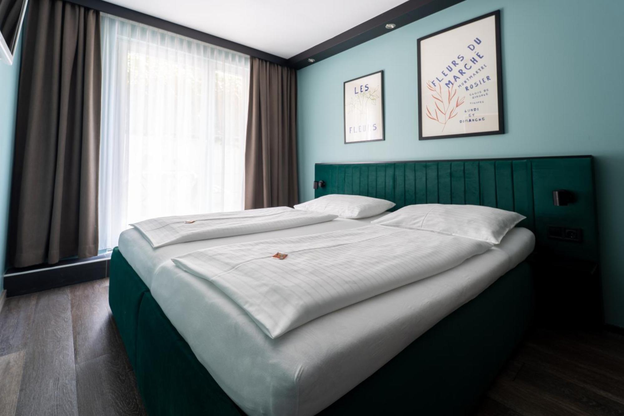 Design & Budget Hotel Wien Schoenbrunn Buitenkant foto