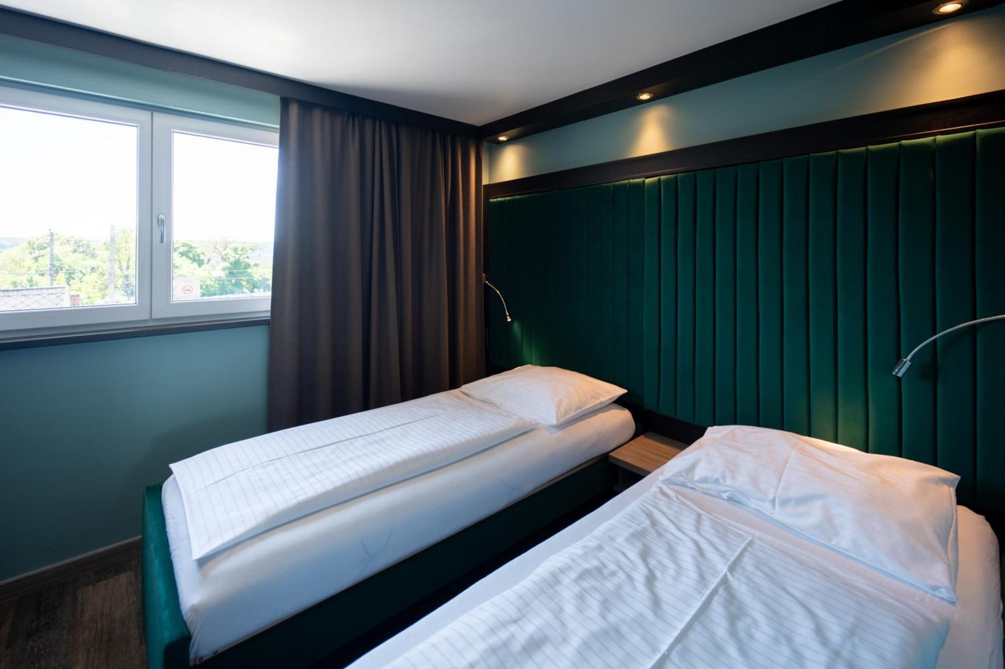 Design & Budget Hotel Wien Schoenbrunn Buitenkant foto
