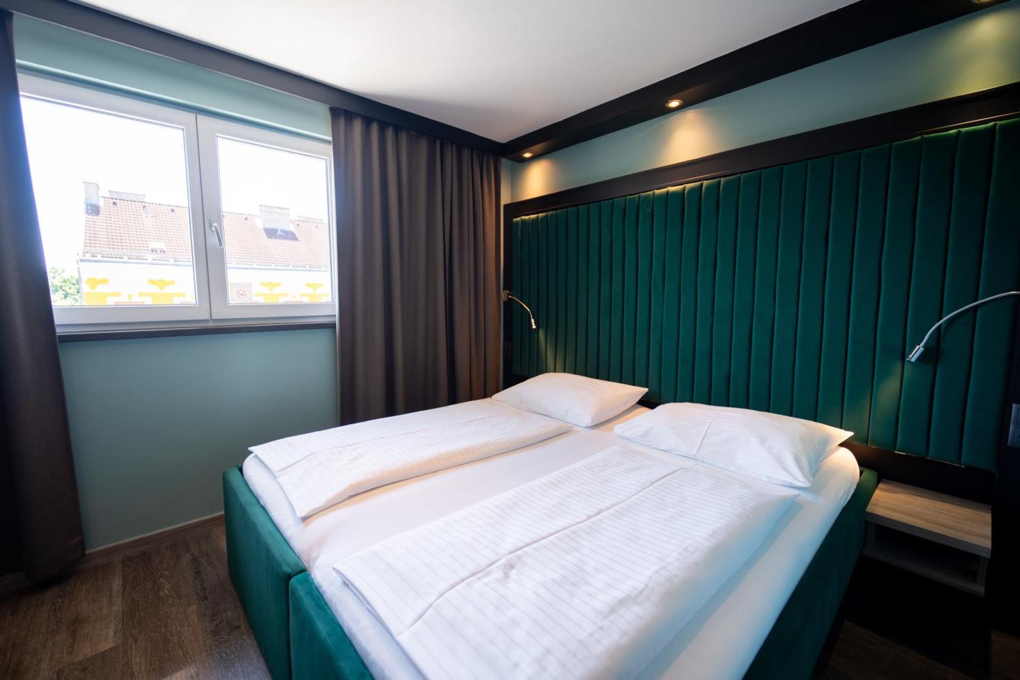 Design & Budget Hotel Wien Schoenbrunn Buitenkant foto